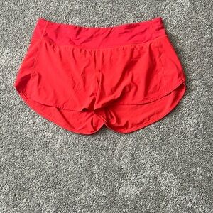 Preowned Lululemon speed up shorts size 12 Tall